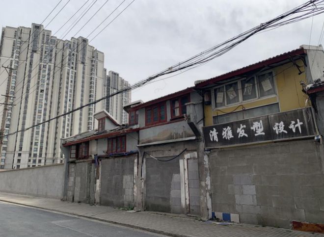 “售楼处挤满了人”上海这个区域能否撑住“10万元+”的房价？(图5)