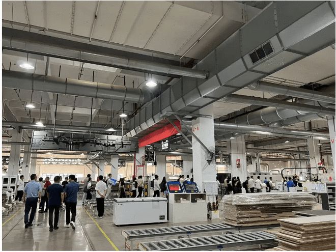 嘉宾云集盛事纷呈!中链展暨2024 定制家居产业巡回研讨会杭州站圆满收官(图8) 嘉宾云集盛事纷呈!中链展暨2024 定制家居产业巡回研讨会杭州站圆满收官(图8)