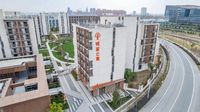票选开始!2024年度中国住房租赁产品力——新建大型租赁社区(图17) 票选开始!2024年度中国住房租赁产品力——新建大型租赁社区(图17)