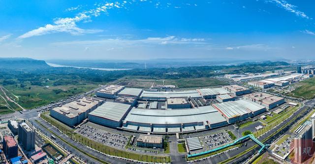 五年连跨五个百亿元台阶 四川首个省级新区以新质生产力破局丨奋力谱写中国式现代化四川新篇章(图2)
