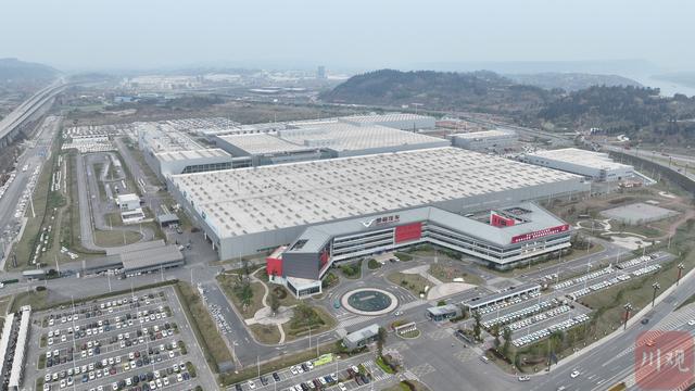 五年连跨五个百亿元台阶 四川首个省级新区以新质生产力破局丨奋力谱写中国式现代化四川新篇章(图4)