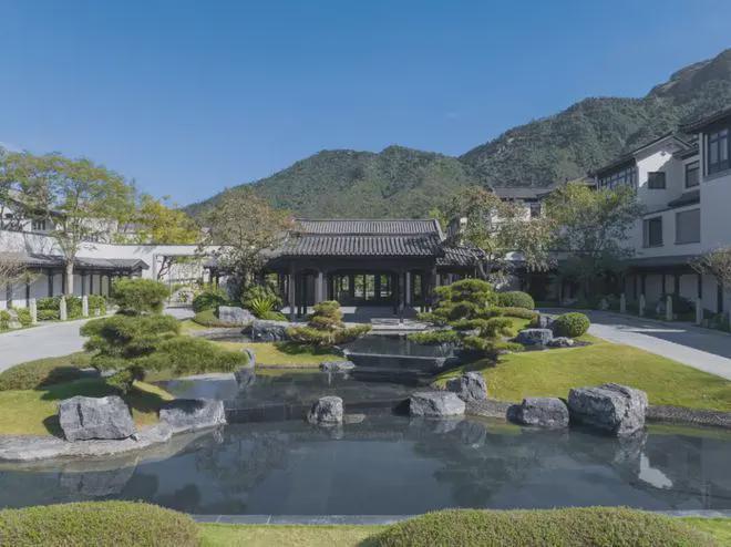 珠海翠湖香山-豪宅标配以旧换新(旧房换别墅)官方售楼处发布(图14) 珠海翠湖香山-豪宅标配以旧换新(旧房换别墅)官方售楼处发布(图14)