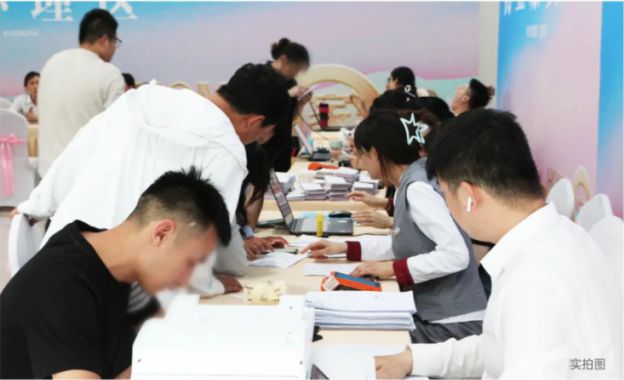 保利河北:区域持续深耕龙头地位凸显(图16) 保利河北:区域持续深耕龙头地位凸显(图16)